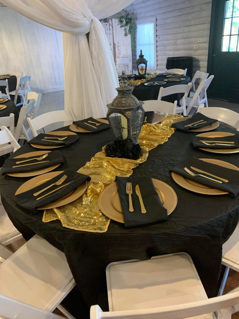 Guest Tables With Linens at The Lonesome Dove – photo 6