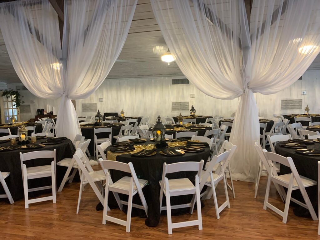 Property Entrance And Drive at The Lonesome Dove – photo 3